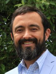 Dr David Fleming-Muñoz Dr David Fleming-Muñoz