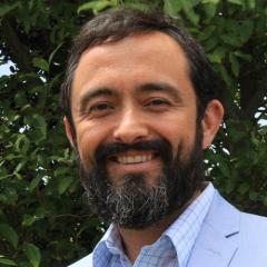 Dr David Fleming-Muñoz