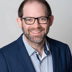 Profile photo of Ian MacKenzie